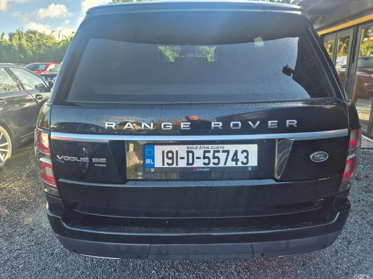 Land Rover Range Rover SUV, Petrol Plug-in Hybrid, 2019, Black