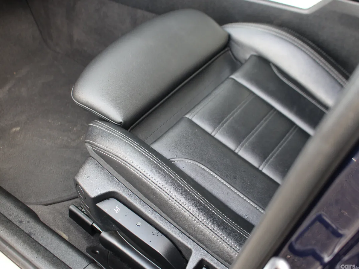 BMW 3-Series Saloon, Petrol Hybrid, 2022, Blue