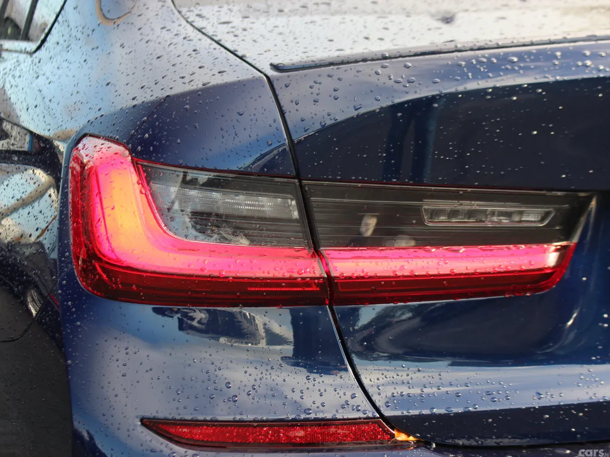 BMW 3-Series Saloon, Petrol Hybrid, 2022, Blue