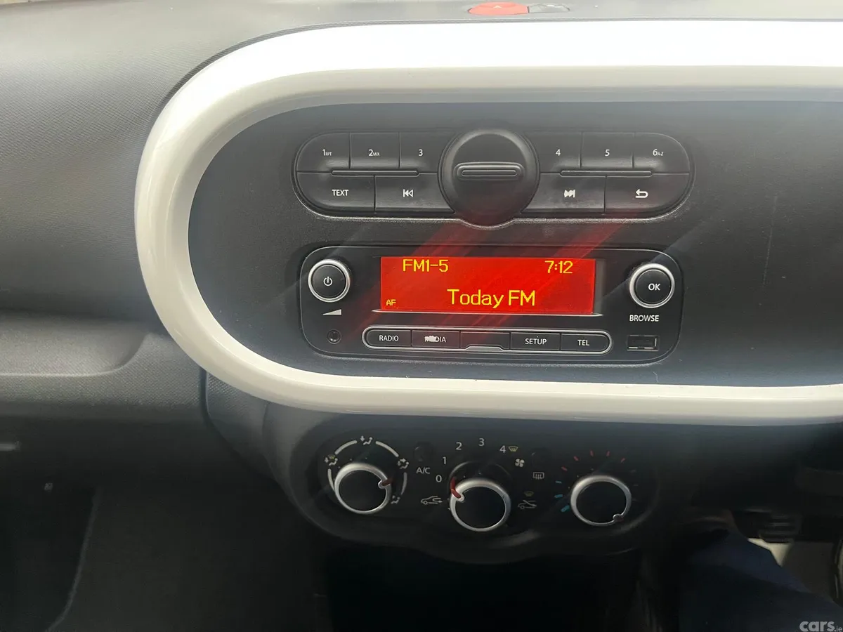 Renault Twingo Hatchback, Petrol, 2015, Blue