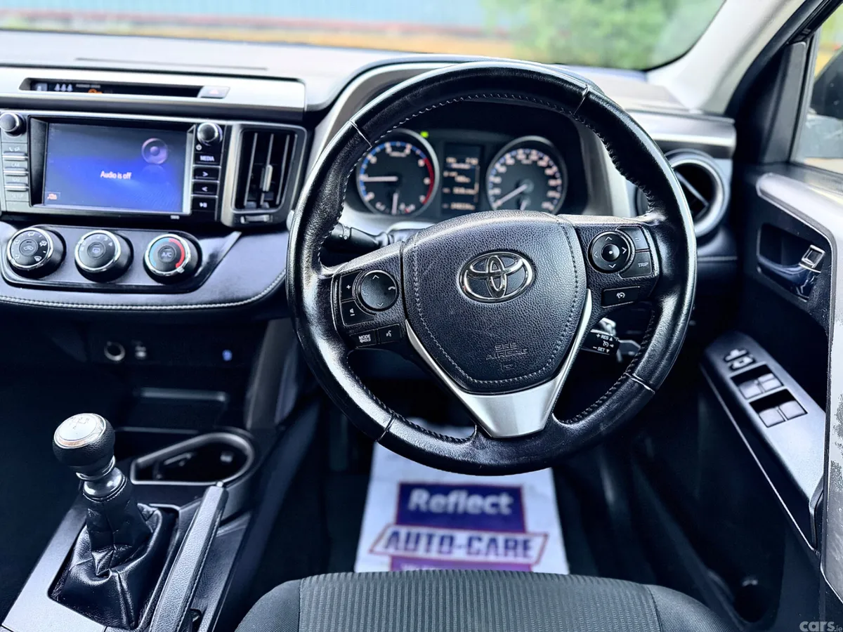Toyota RAV4 SUV, Diesel, 2017, Black