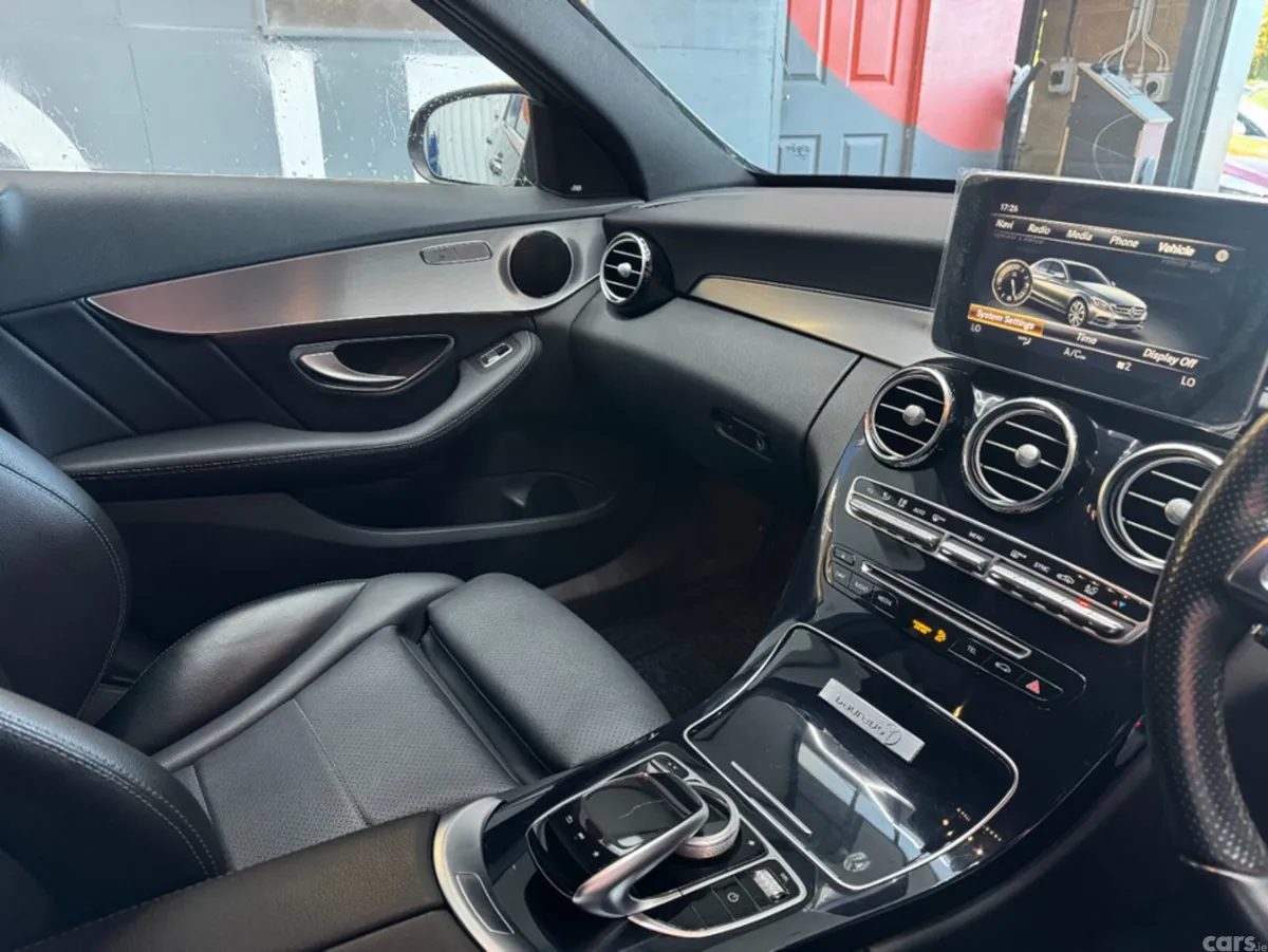 Mercedes-Benz C-Class Saloon, Petrol, 2018, Blue