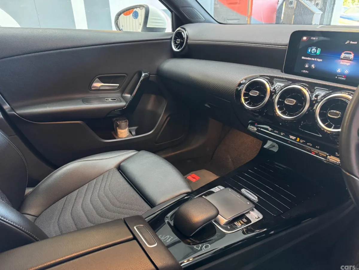 Mercedes-Benz A-Class Hatchback, Petrol, 2019, White