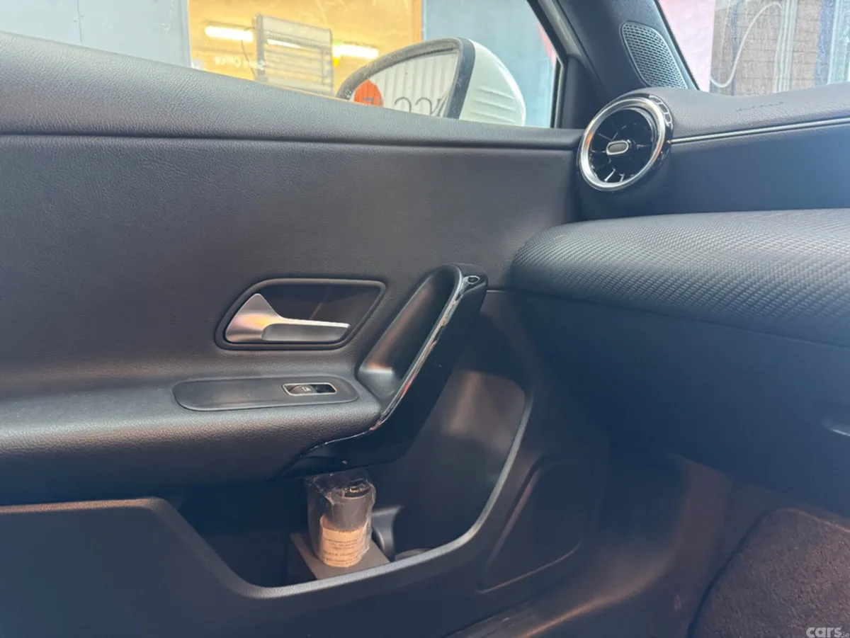 Mercedes-Benz A-Class Hatchback, Petrol, 2019, White