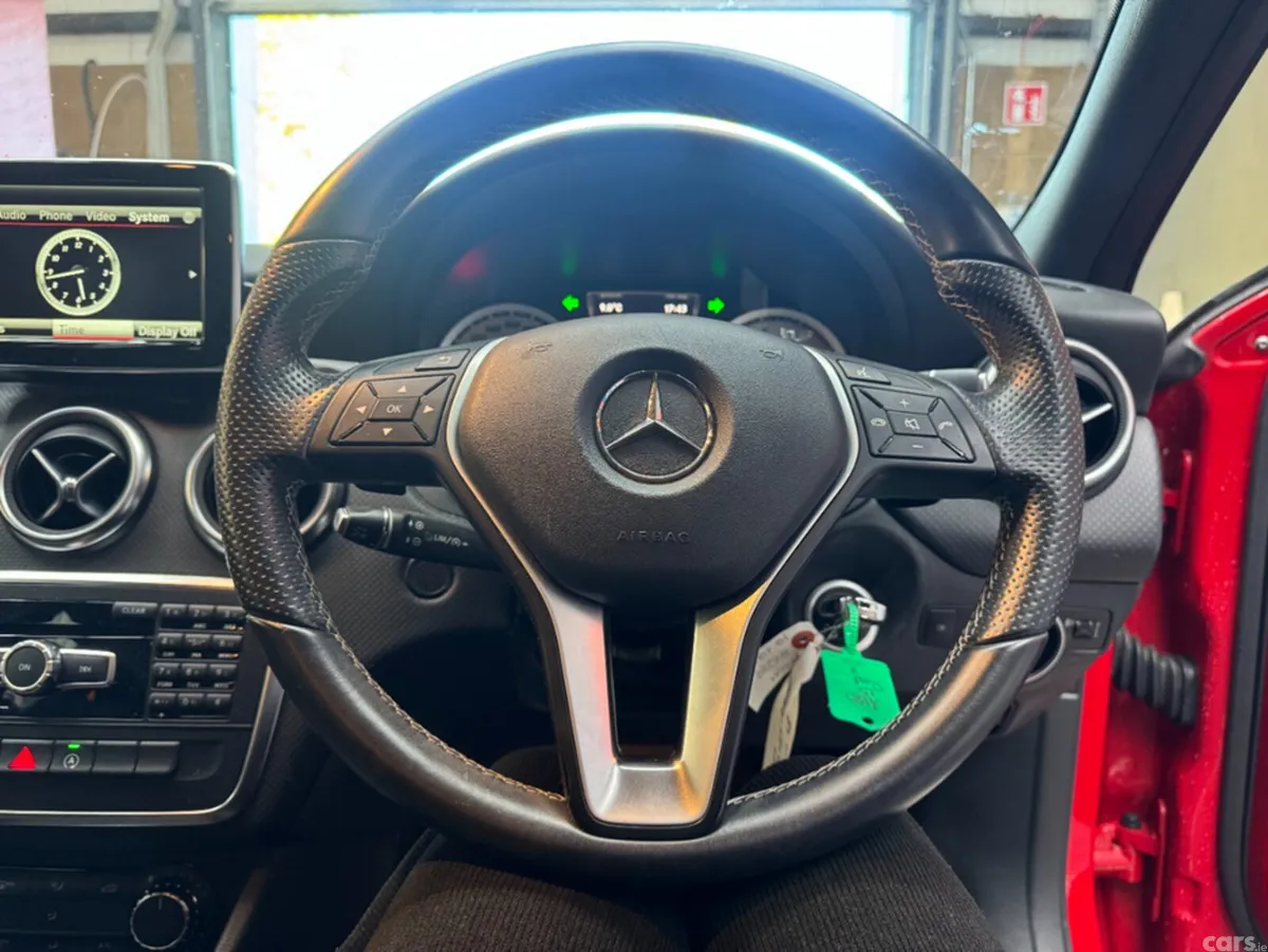 Mercedes-Benz A-Class Hatchback, Petrol, 2015, Red