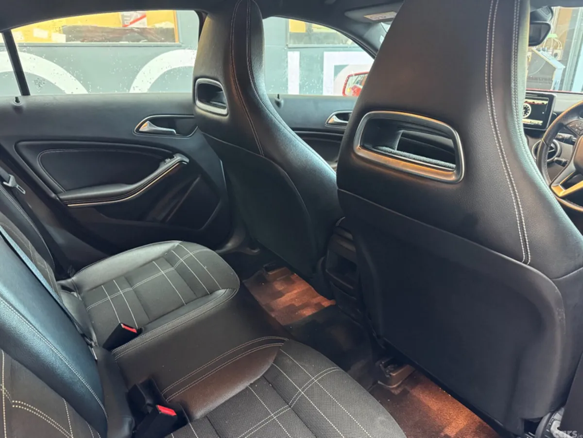 Mercedes-Benz A-Class Hatchback, Petrol, 2015, Red
