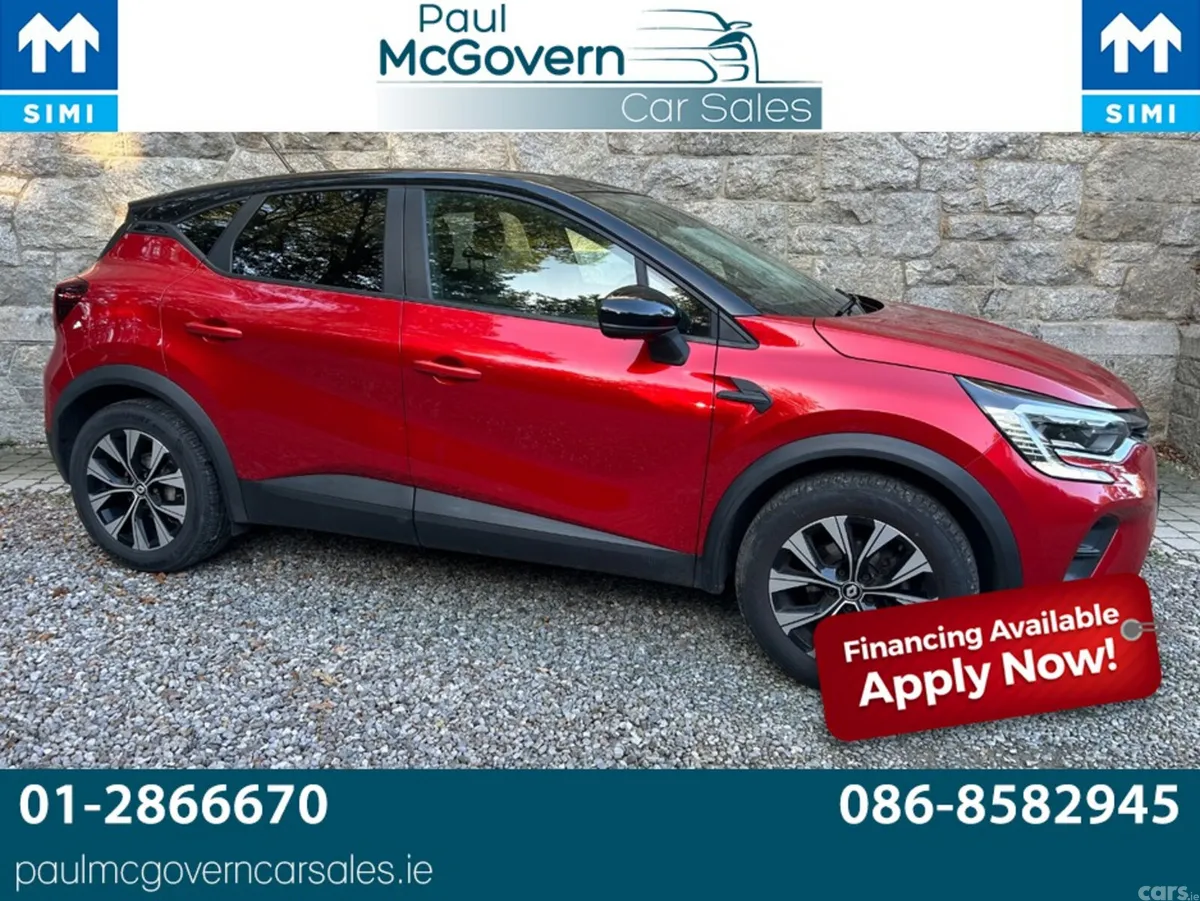 Renault Captur Hatchback, Petrol, 2023, Red