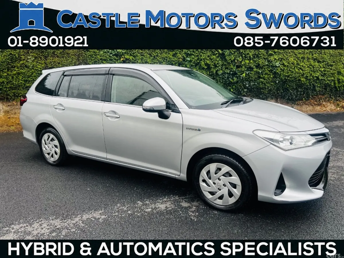 Toyota Corolla Estate, Petrol Hybrid, 2018, Silver