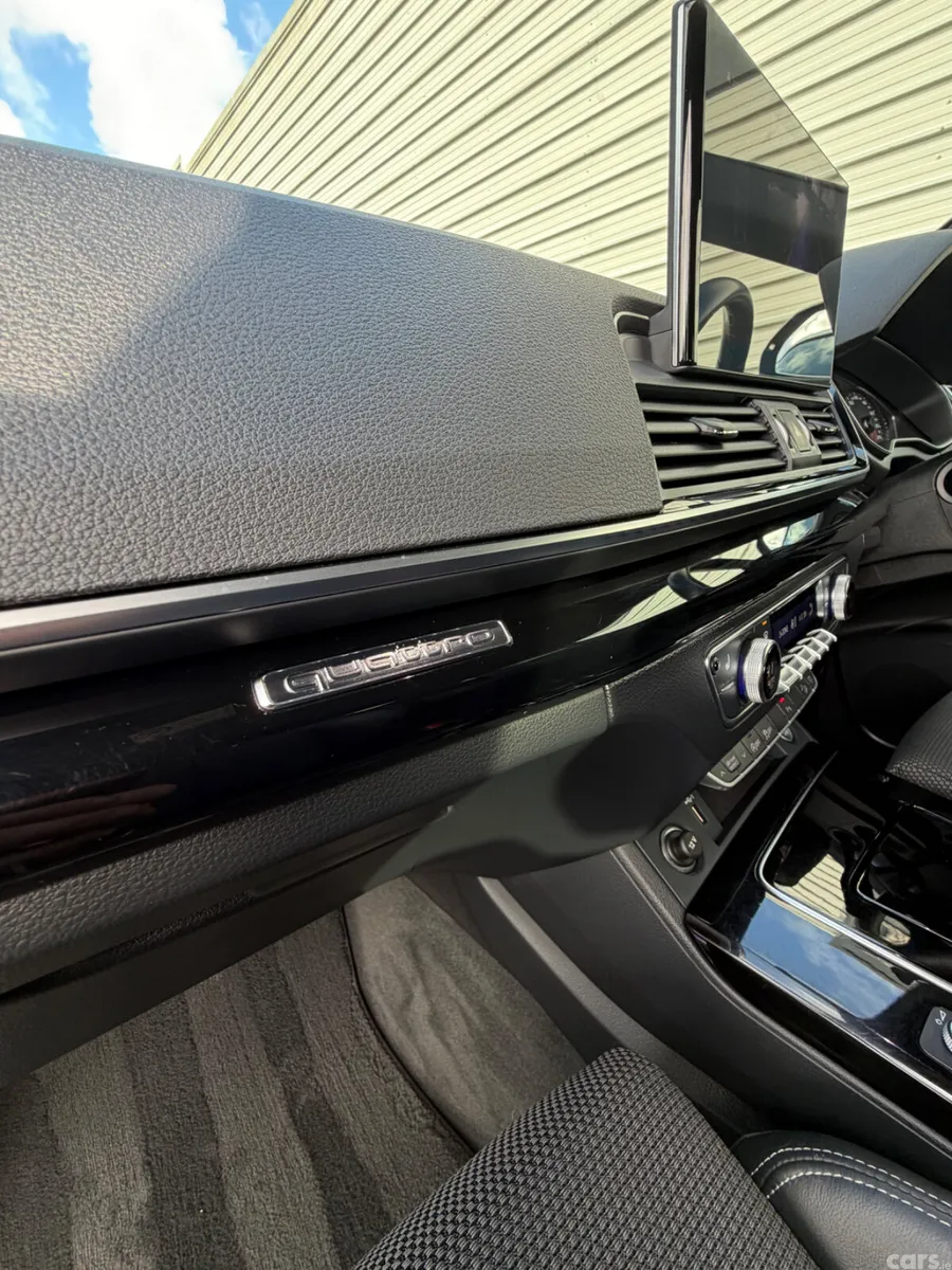 Audi Q5 SUV, Diesel, 2023, Blue