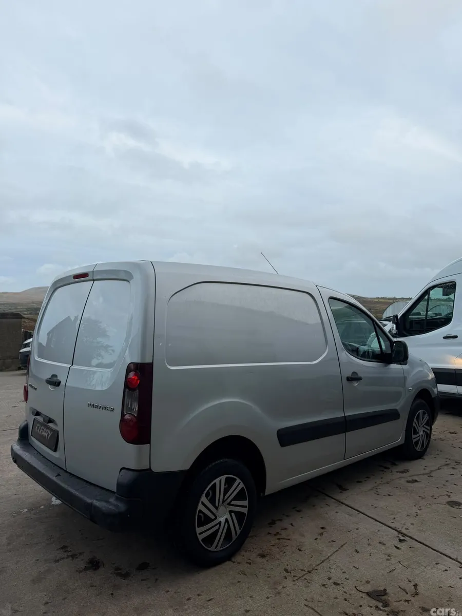 Peugeot Partner MPV, Diesel, 2018, Silver