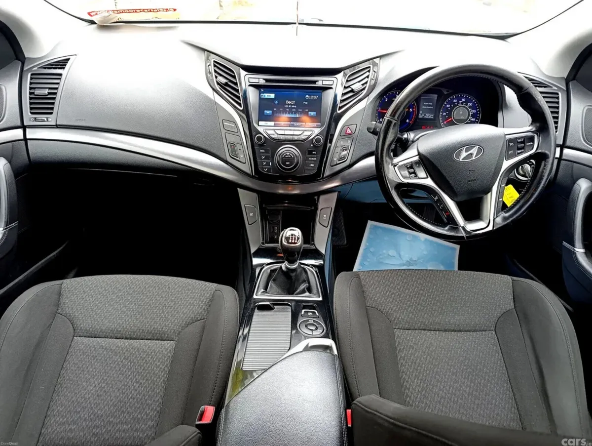 Hyundai i40 Saloon, Diesel, 2015, Silver