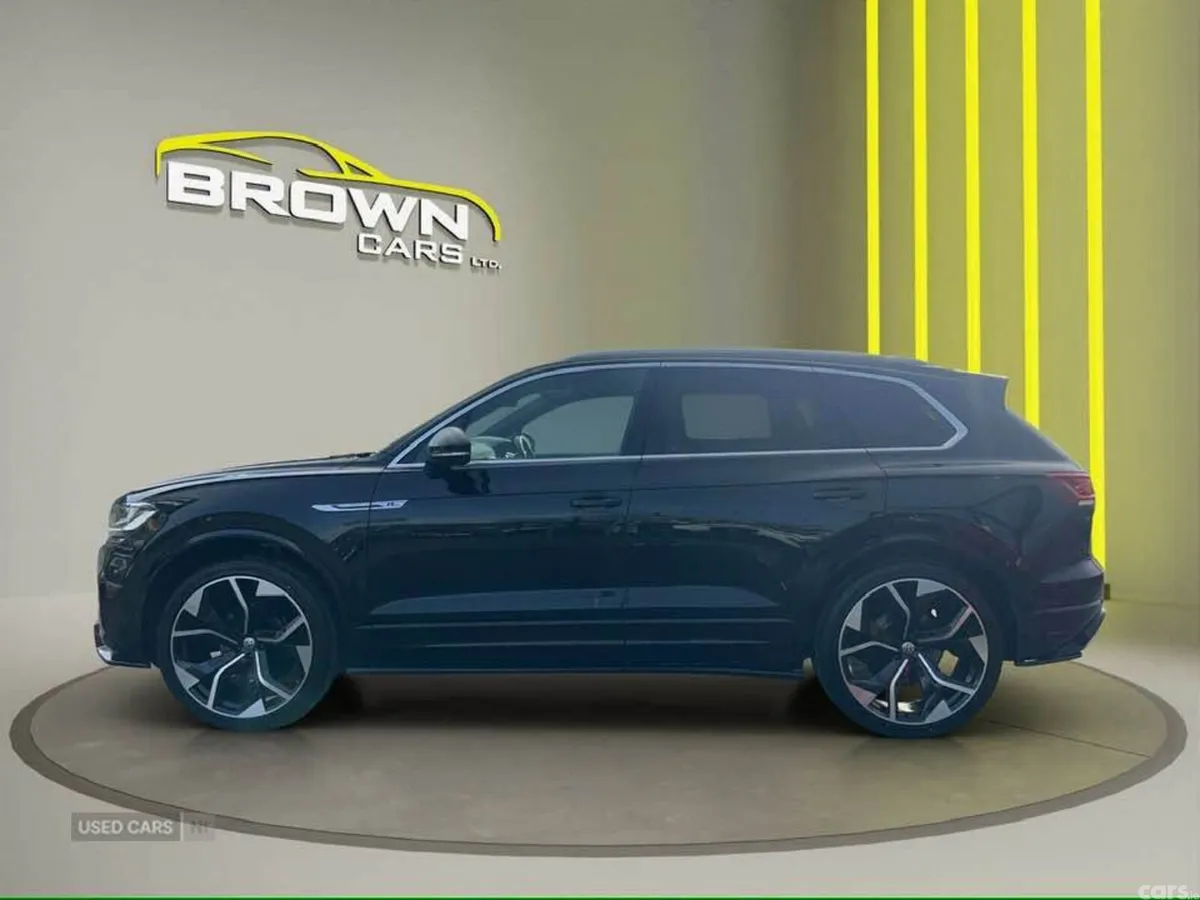 Volkswagen Touareg SUV, Diesel, 2019, Black