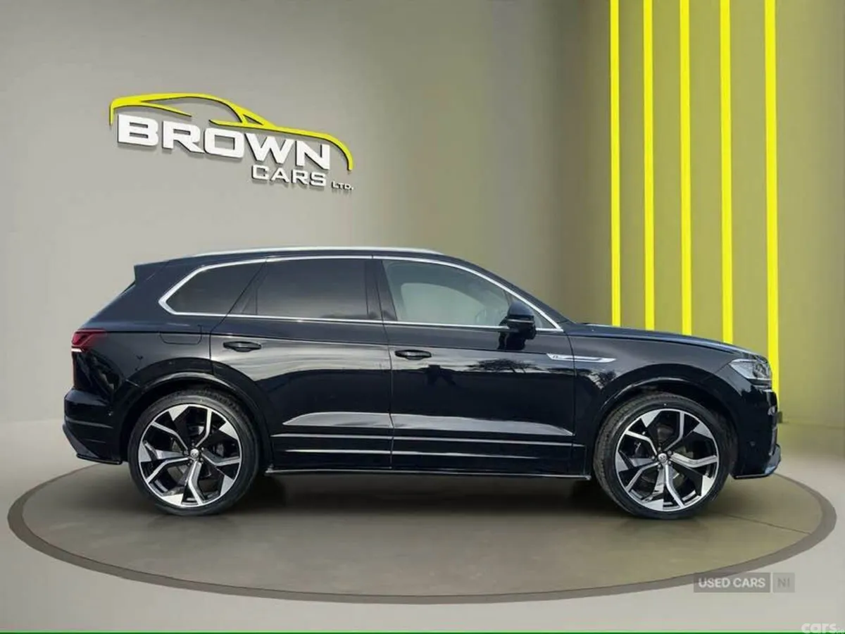 Volkswagen Touareg SUV, Diesel, 2019, Black