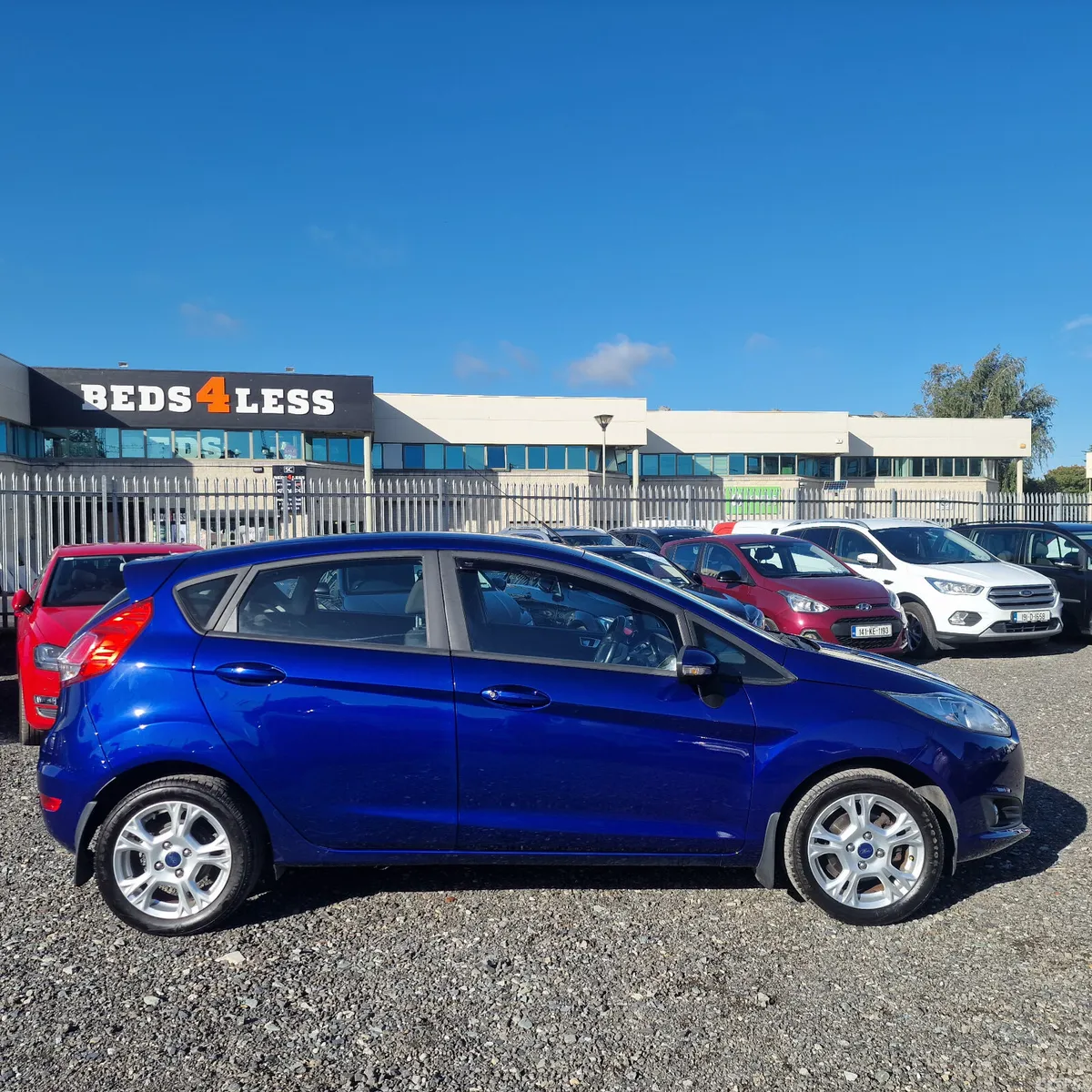 Ford Fiesta Hatchback, Petrol, 2016, Blue