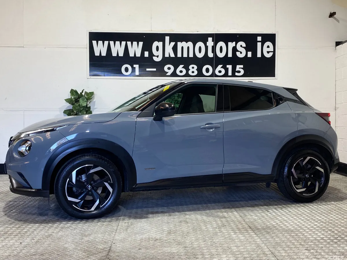 Nissan Juke SUV, Petrol Hybrid, 2024, Grey