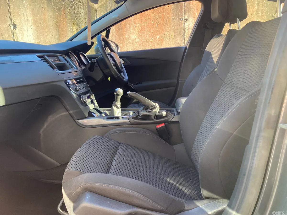 Peugeot 508 Saloon, Diesel, 2012, Grey
