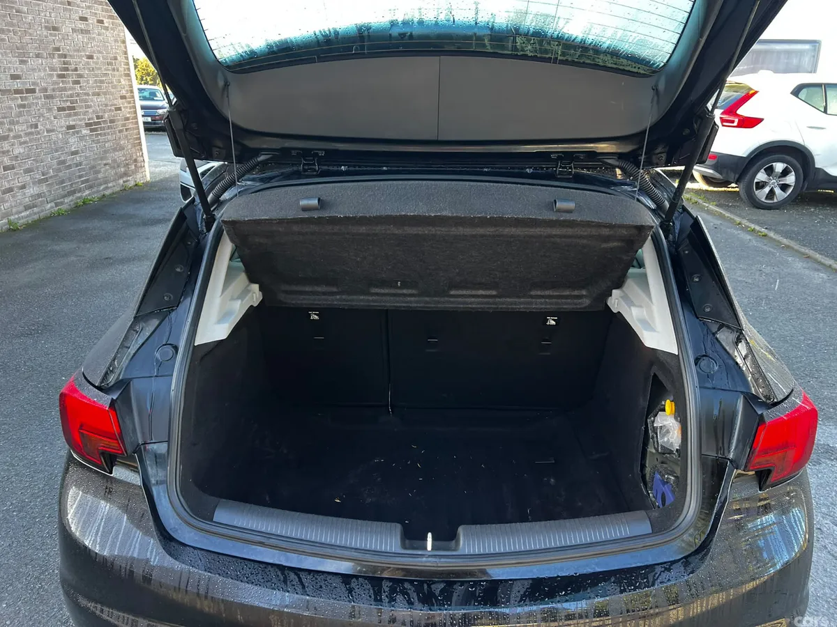 Vauxhall Astra 2018, Monaghan