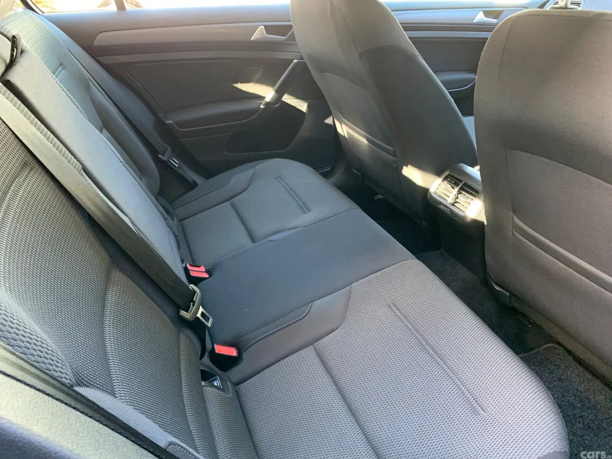 Volkswagen Golf Hatchback, Diesel, 2017, Grey
