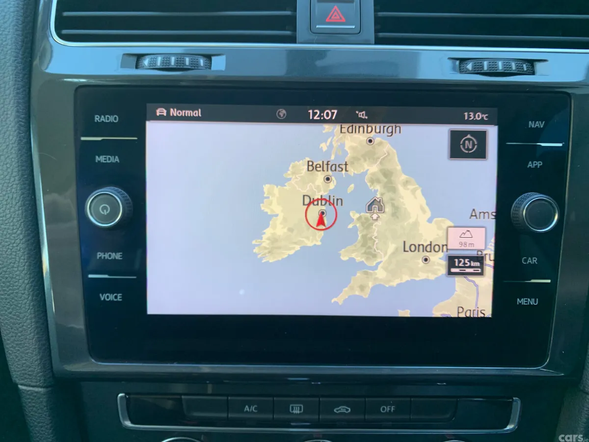 Volkswagen Golf Hatchback, Diesel, 2017, Grey