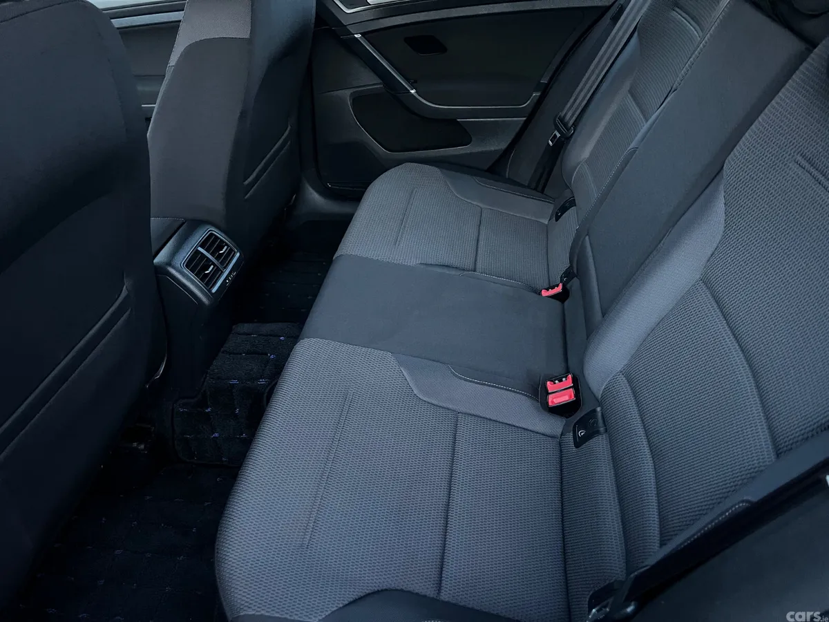 Volkswagen Golf Hatchback, Petrol, 2013, Blue