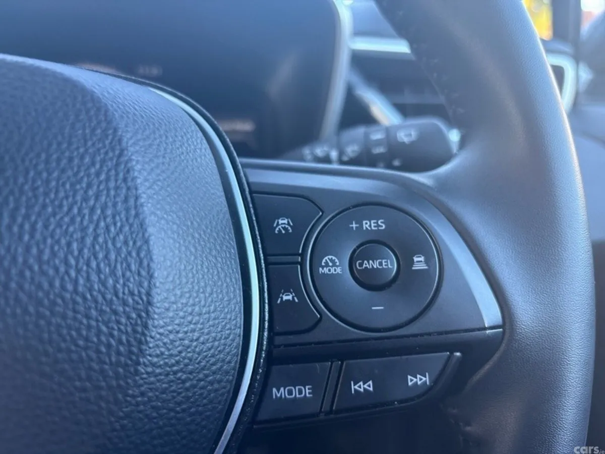 Toyota Corolla Estate, Petrol Hybrid, 2025, Black