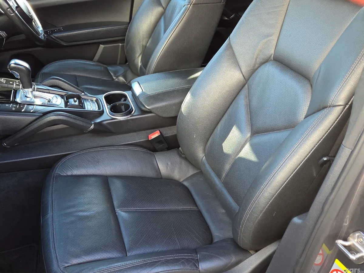 Porsche Cayenne SUV, Diesel, 2012, Grey
