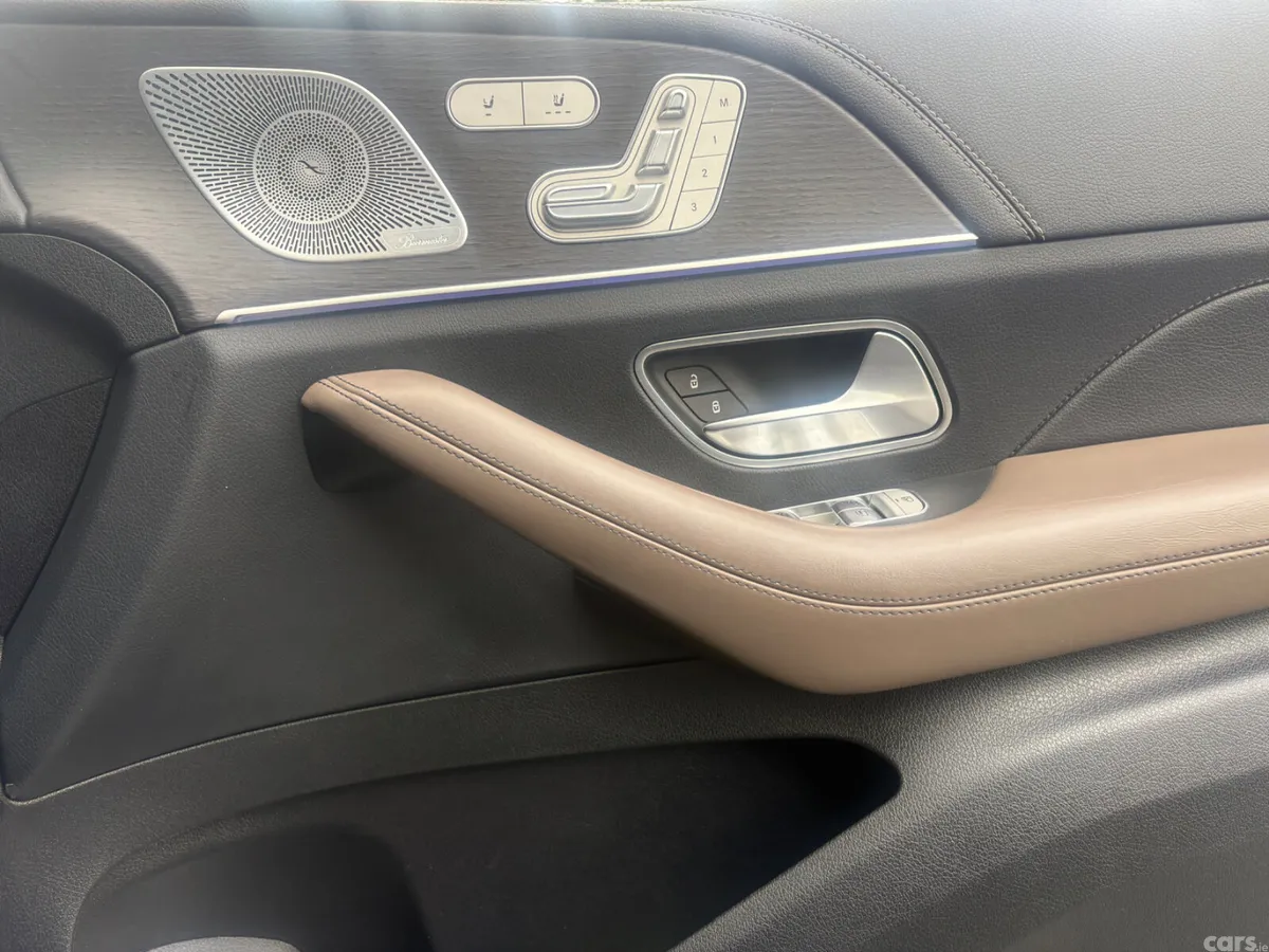 Mercedes-Benz GLE SUV, Petrol, 2020, Black