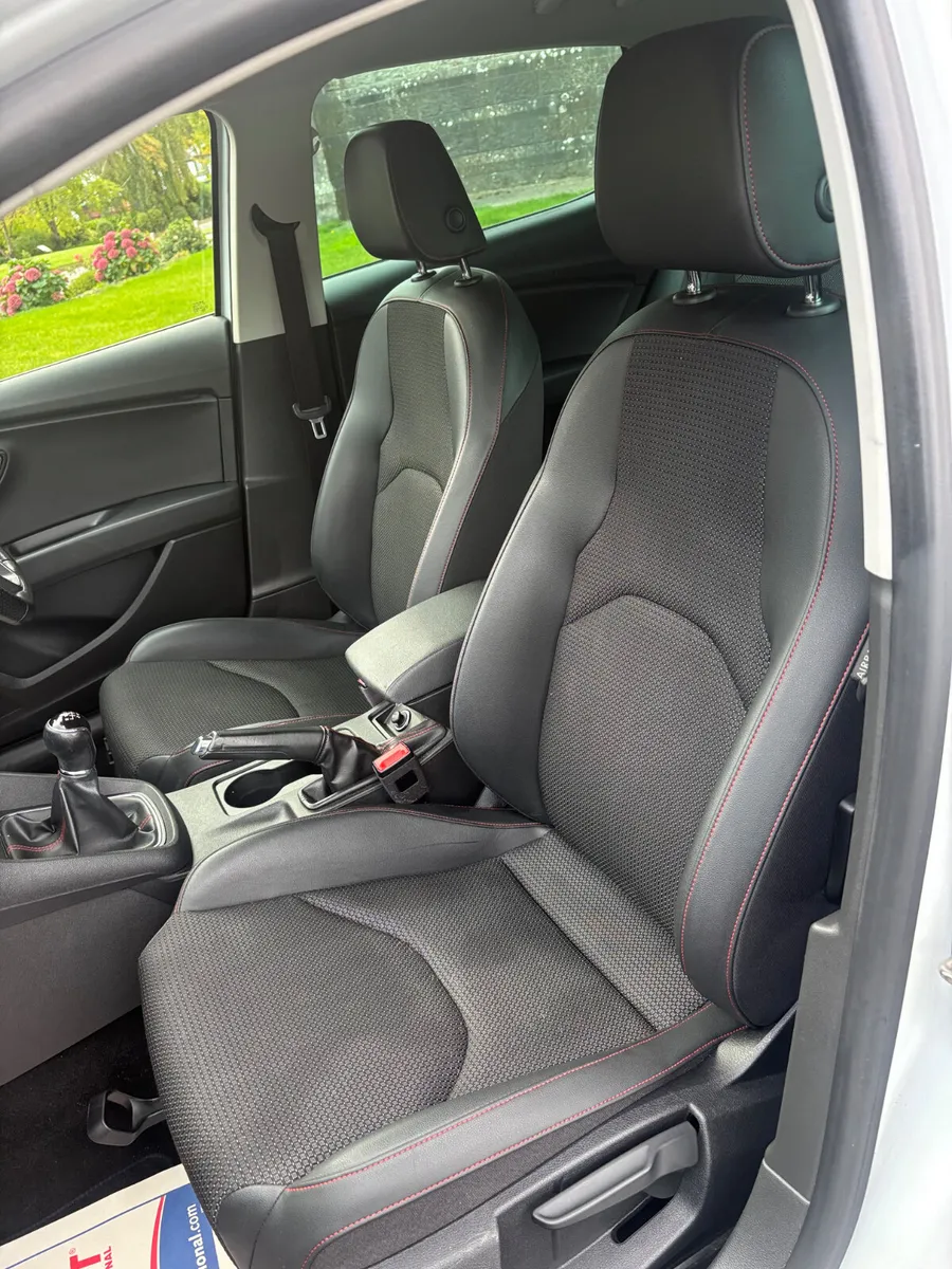 SEAT Leon Hatchback, Diesel, 2016, Black