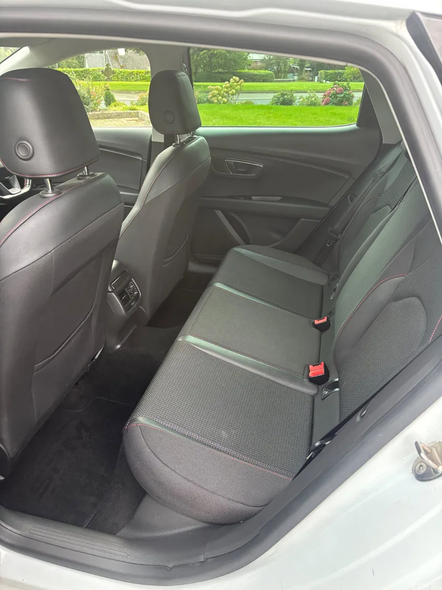 SEAT Leon Hatchback, Diesel, 2016, Black