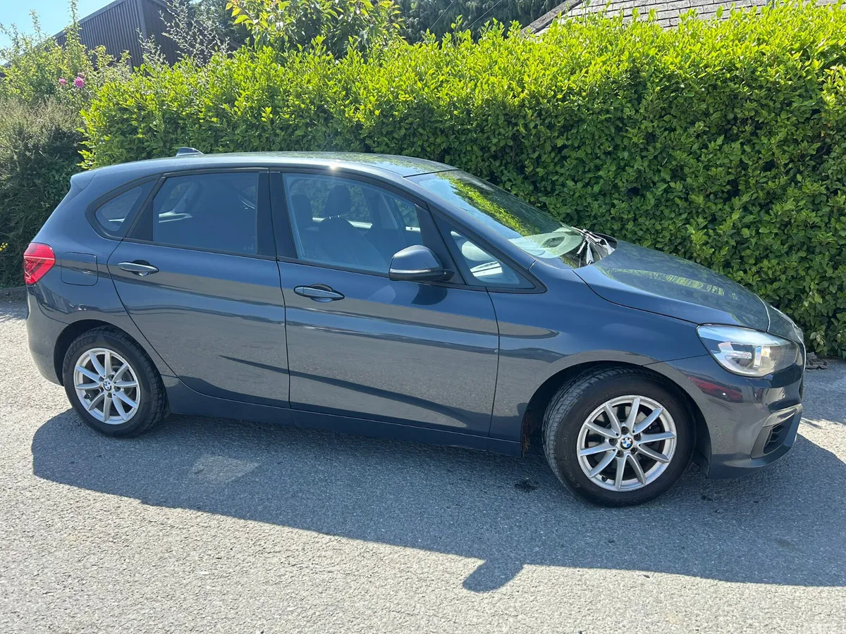 BMW 2-Series Estate/Jeep, Diesel, 2015, Grey
