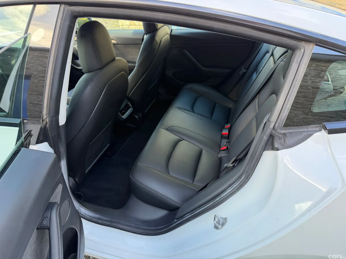 Tesla Model 3 Saloon, Electric, 2023, White