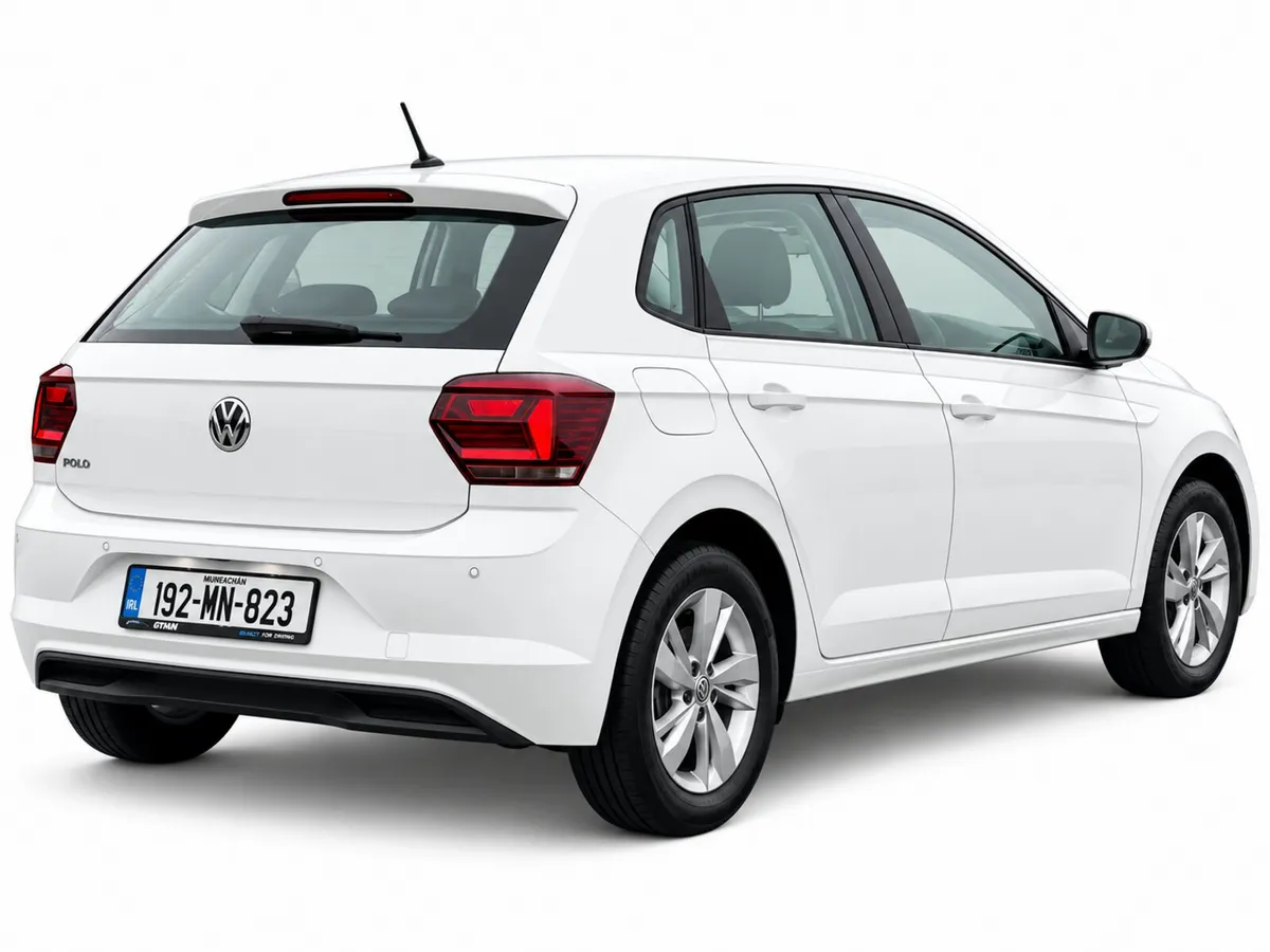 Volkswagen Polo Hatchback, Diesel, 2019, White