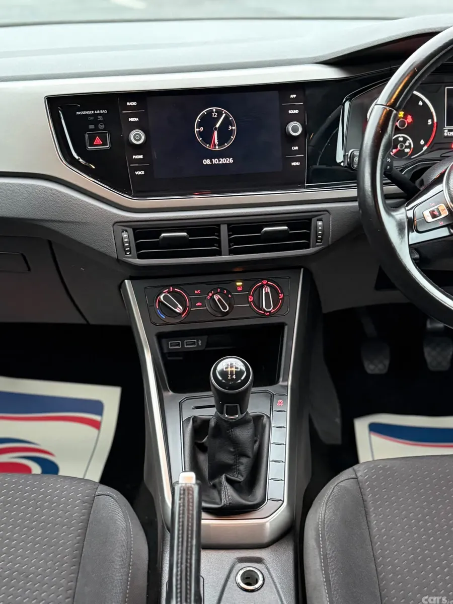 Volkswagen Polo Hatchback, Diesel, 2019, White
