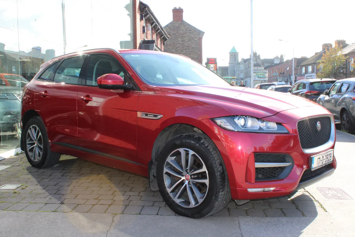 Jaguar F-Pace SUV, Diesel, 2017, Red