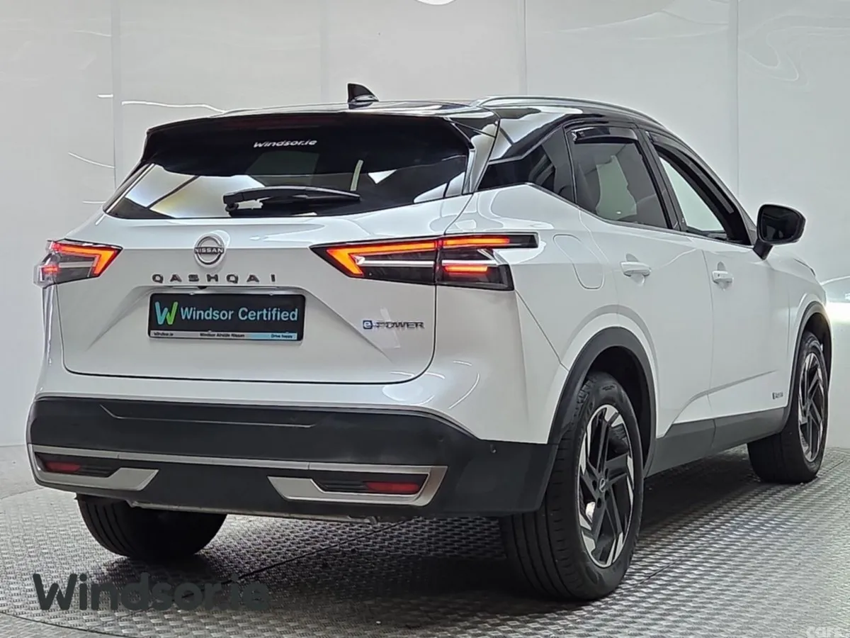 Nissan Qashqai MPV, Petrol Hybrid, 2025, White