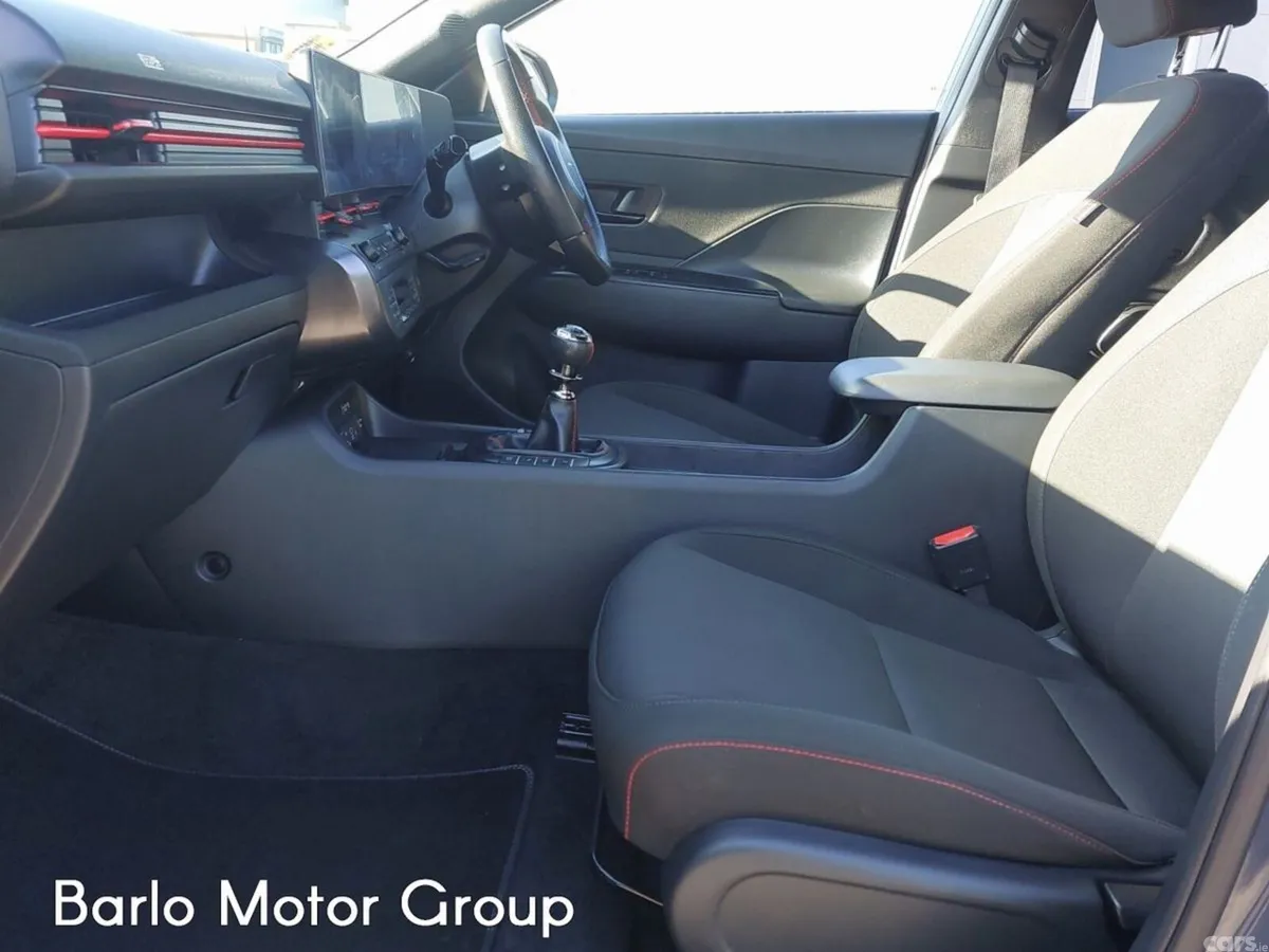 Hyundai KONA MPV, Petrol, 2023, Blue