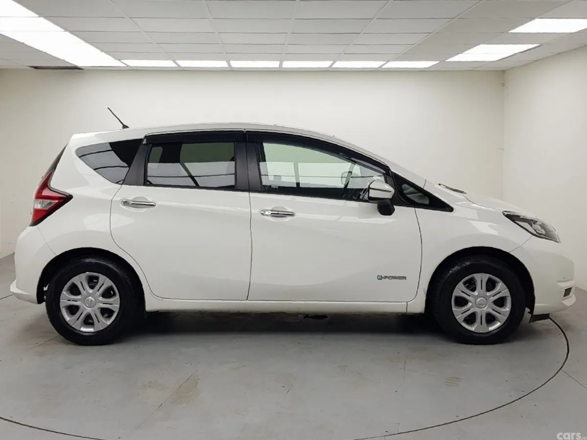Nissan Note SUV, Petrol Hybrid, 2021, White