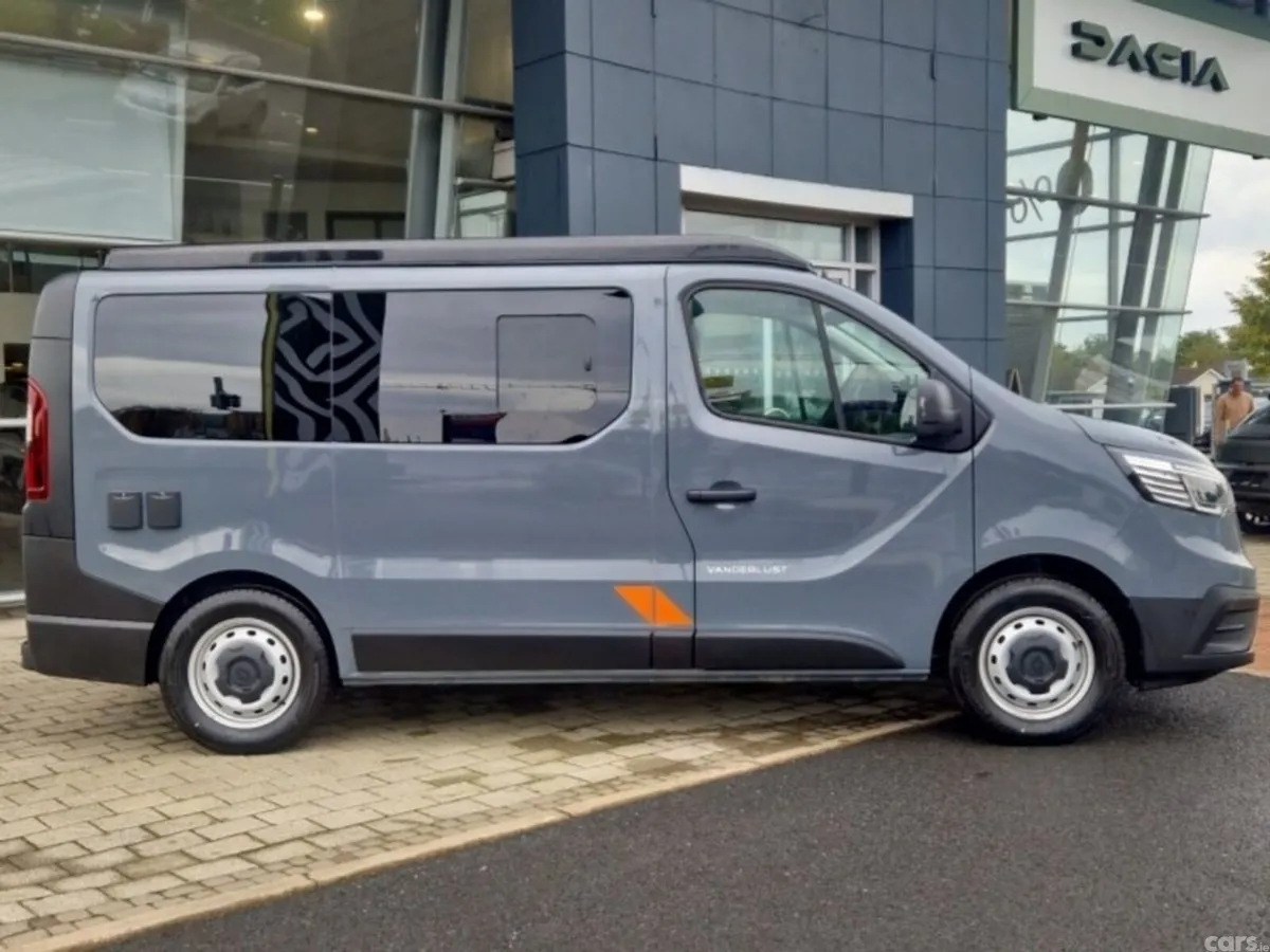 Renault Trafic Motor Caravan, Diesel, 2026, Grey