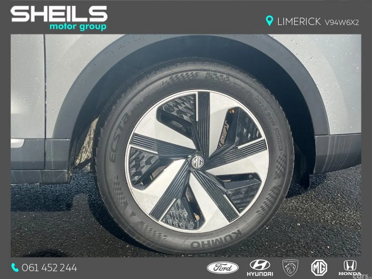 MG ZS Hatchback, Electric, 2022, Silver
