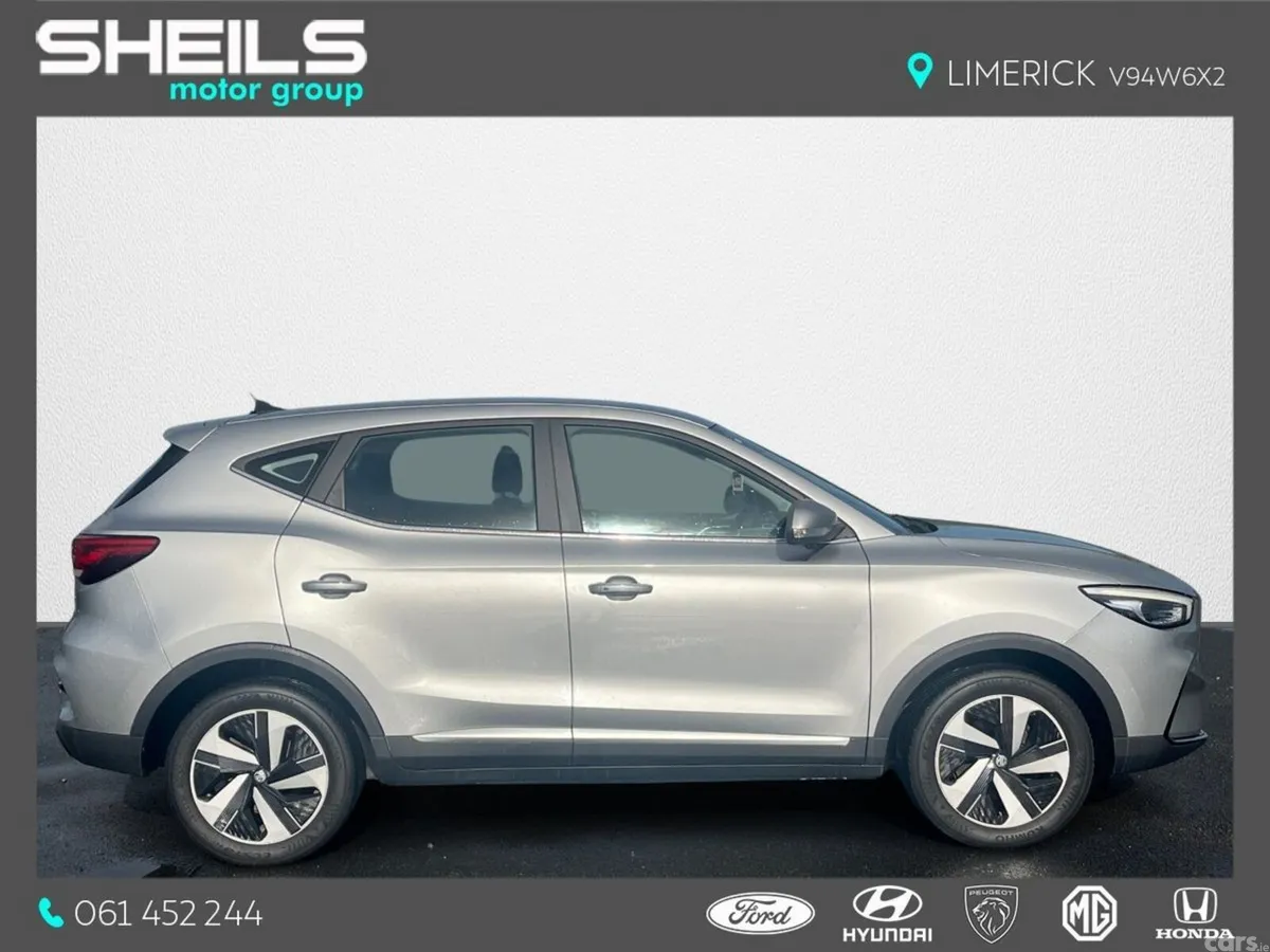 MG ZS Hatchback, Electric, 2022, Silver
