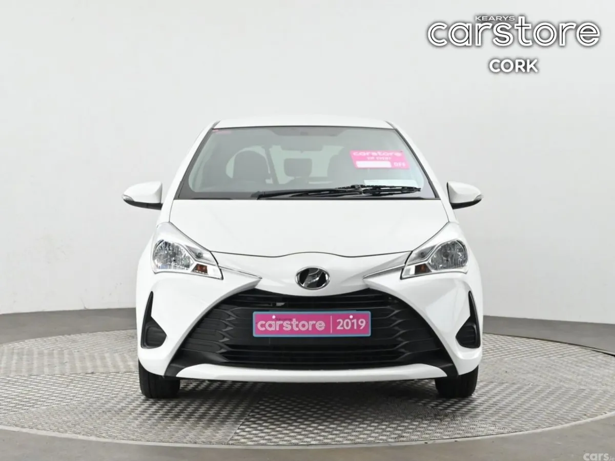 Toyota Vitz Hatchback, Petrol, 2019, White