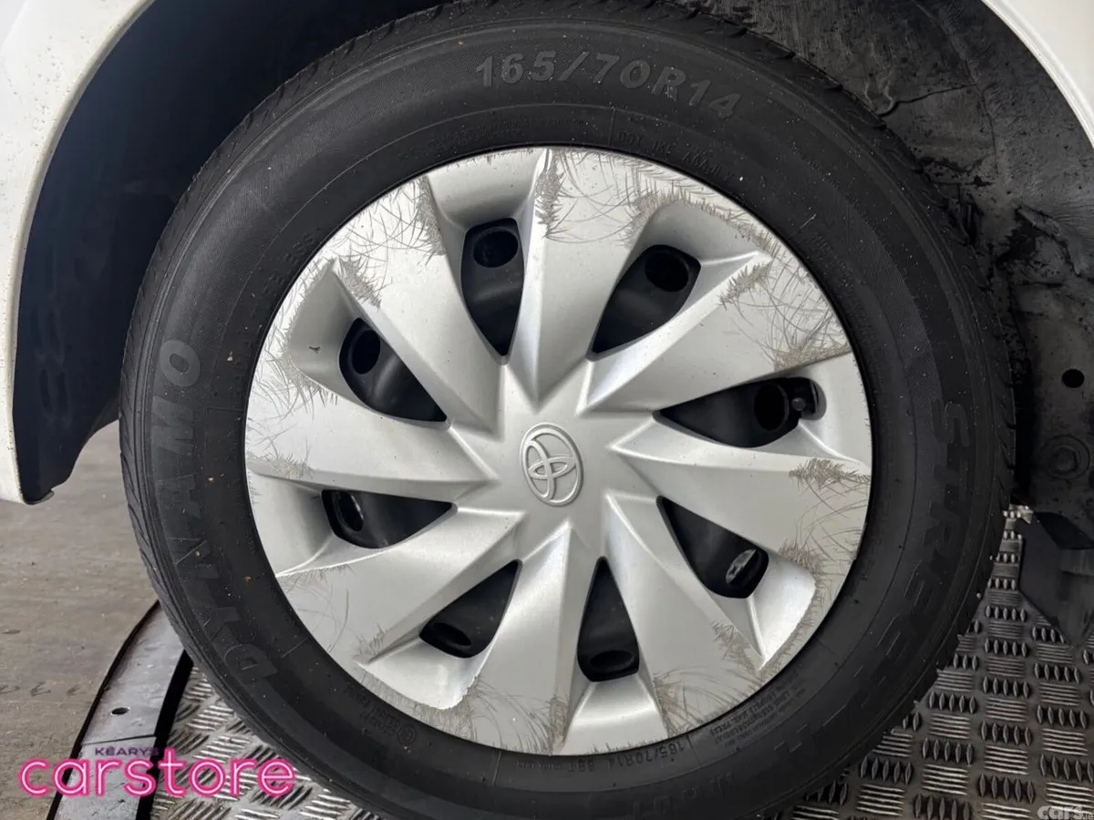 Toyota Vitz Hatchback, Petrol, 2019, White