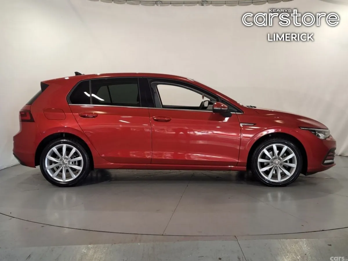 Volkswagen Golf Hatchback, Petrol, 2021, Red