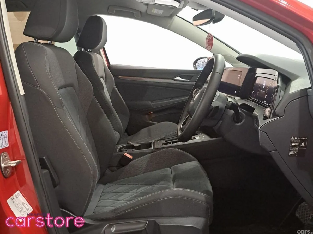 Volkswagen Golf Hatchback, Petrol, 2021, Red