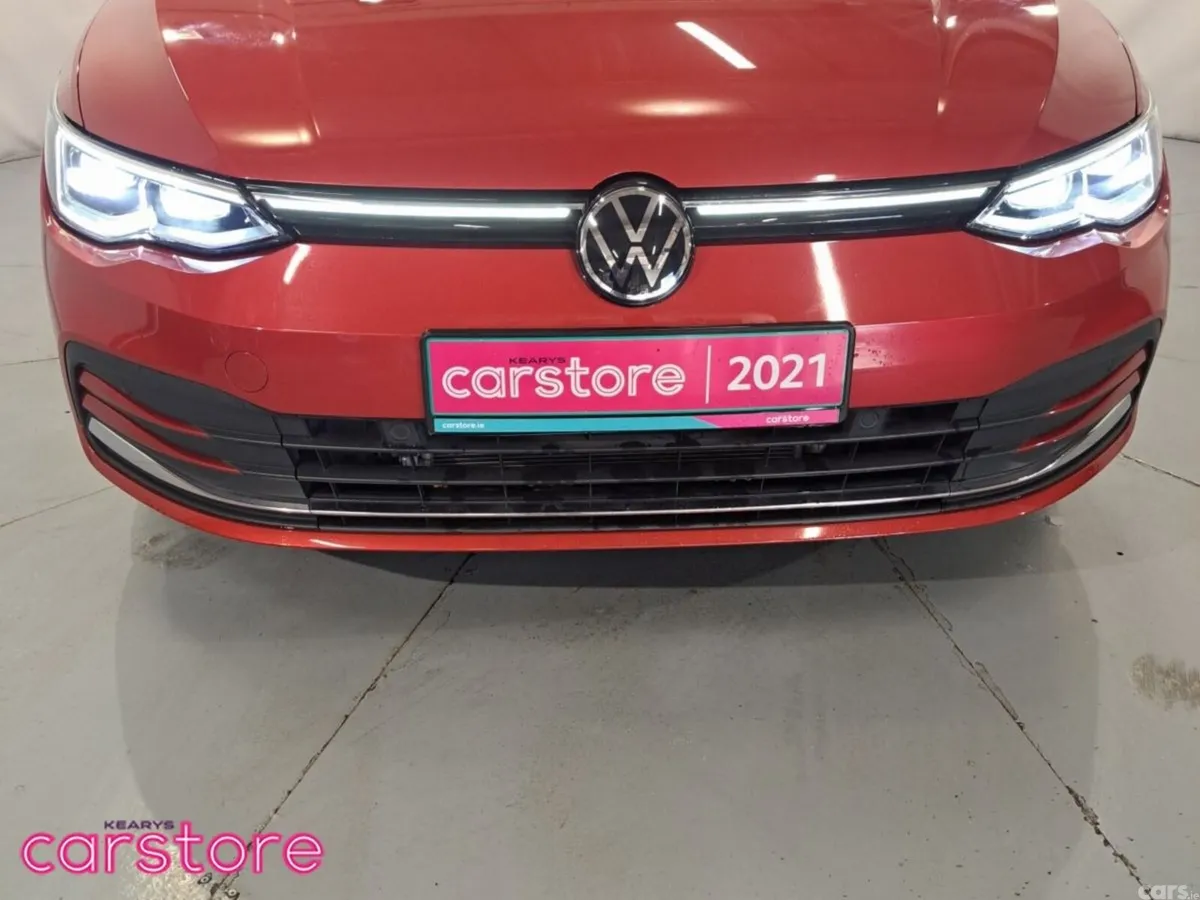 Volkswagen Golf Hatchback, Petrol, 2021, Red