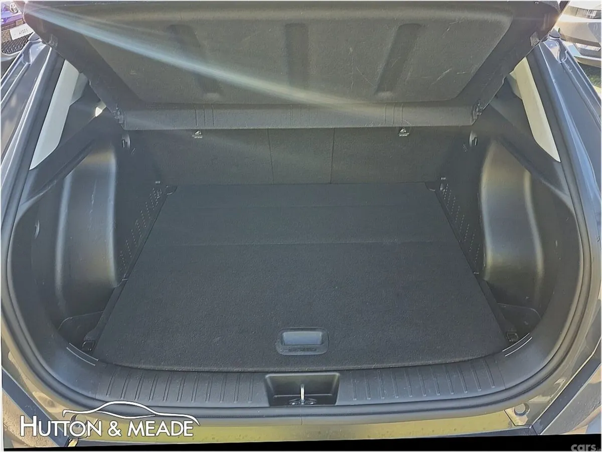 Hyundai KONA SUV, Petrol Hybrid, 2024, Grey