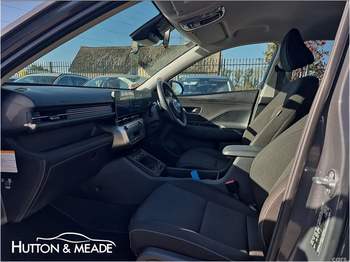 Hyundai KONA SUV, Petrol Hybrid, 2024, Grey