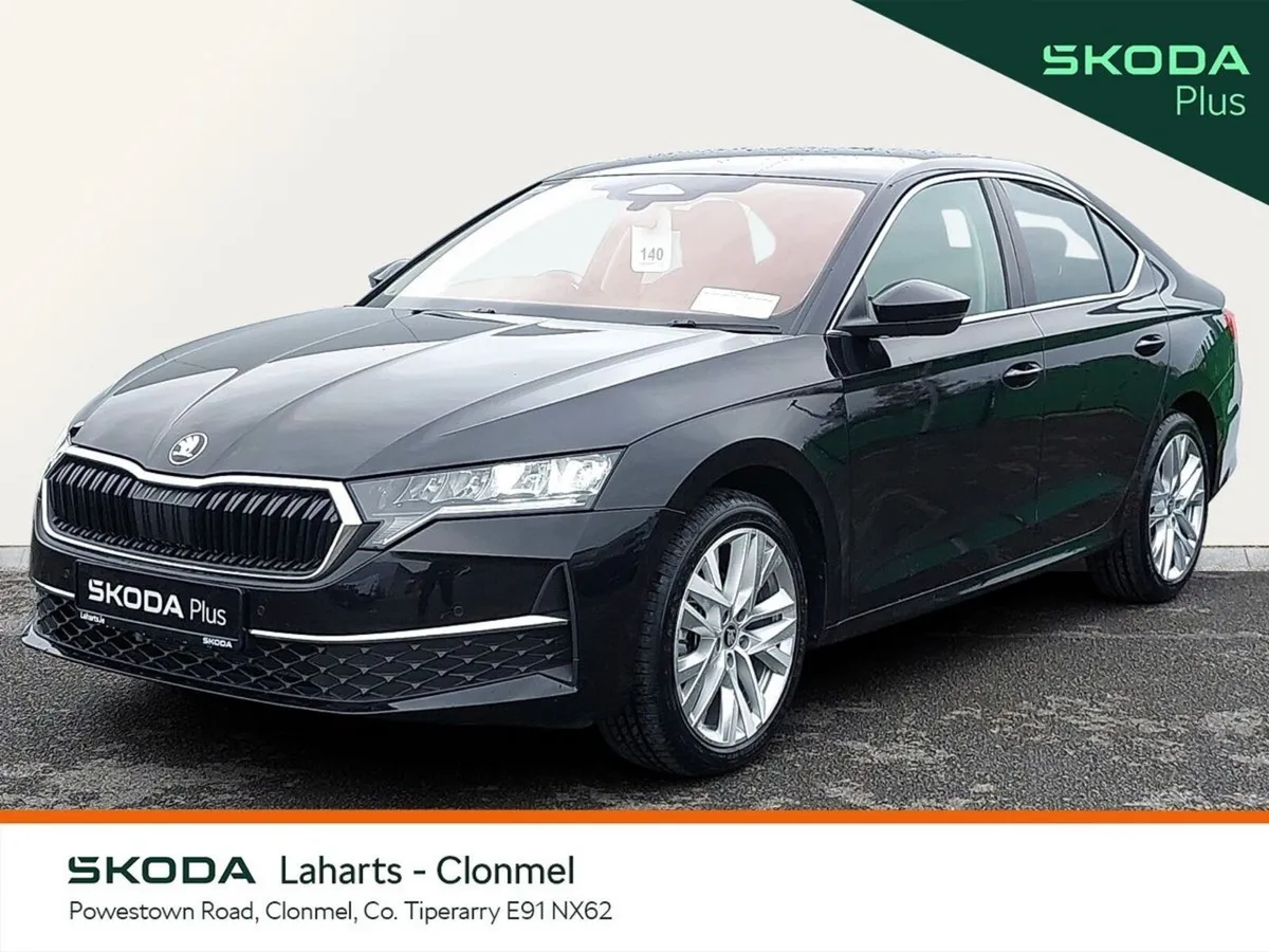 Skoda Octavia Saloon, Diesel, 2026, Black