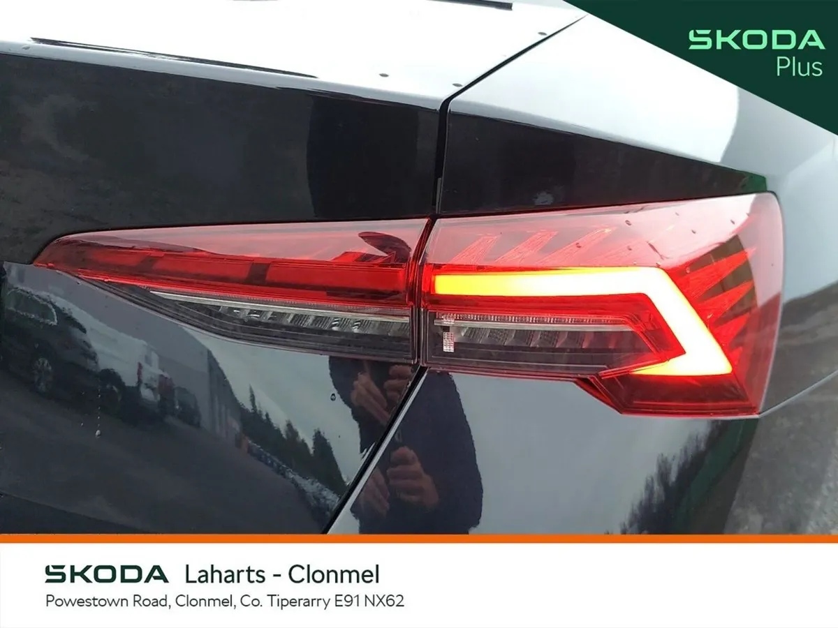 Skoda Octavia Saloon, Diesel, 2026, Black