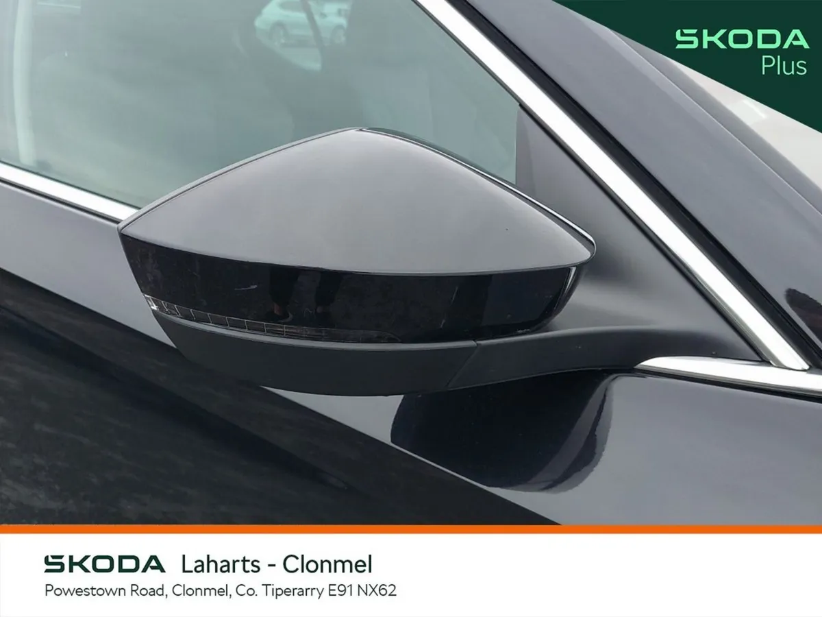 Skoda Octavia Saloon, Diesel, 2026, Black